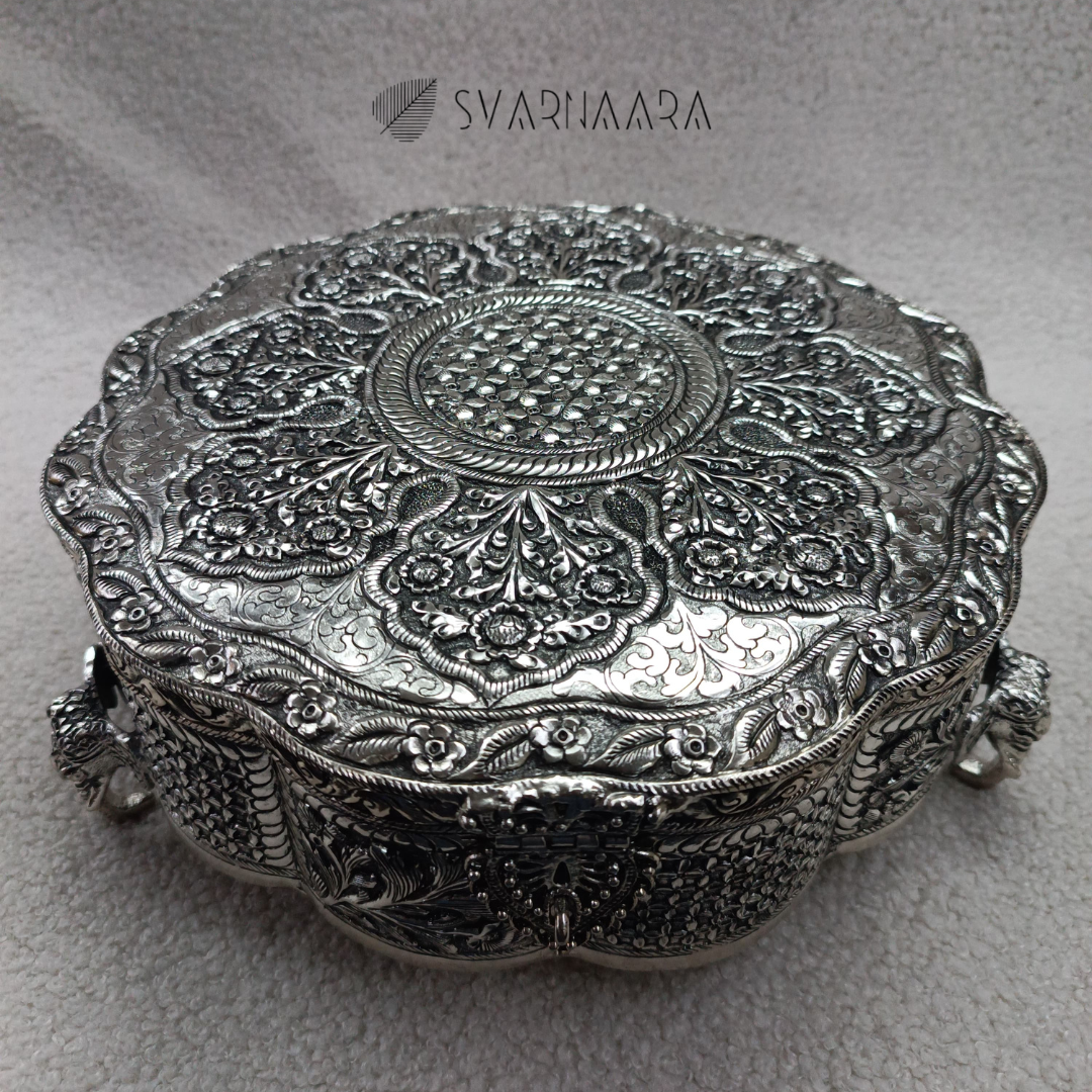 Oxidised Lid Box