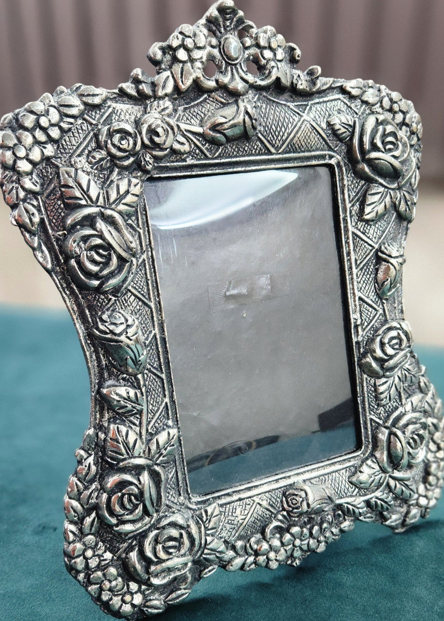 Oxidised Photo Frame Curved